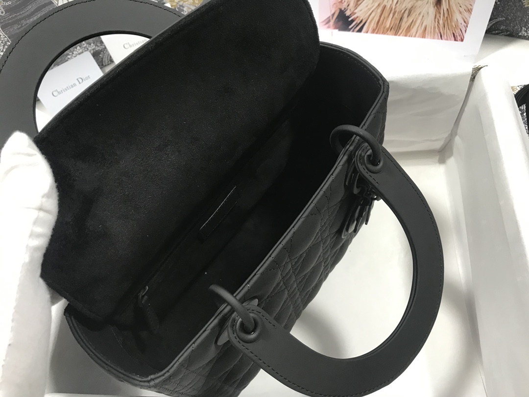 Medium Lady Dior Bag Black Ultramatte Cannage Calfskin